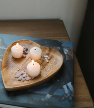 Load image into Gallery viewer, Alaya Heart Wooden Dish Tray