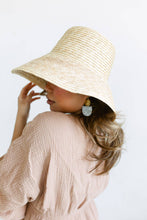 Load image into Gallery viewer, Marina Earrings