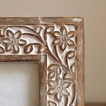 Load image into Gallery viewer, Antique Floral Wood Photo Frame