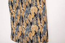 Load image into Gallery viewer, Navy Pampas Feather Everyday Tote