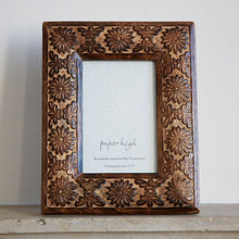 Load image into Gallery viewer, Daisy Mango Wood Picture Frame