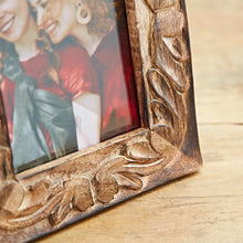 Load image into Gallery viewer, Foliage Mango Wood Photo Frame