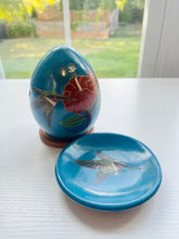 Load image into Gallery viewer, Ruby-throated Hummingbird Ceramic Ring Dish