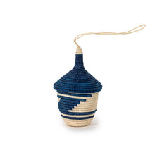 Load image into Gallery viewer, Miniature Basket Ornament