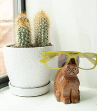 Load image into Gallery viewer, Dog Glasses Holder Stand