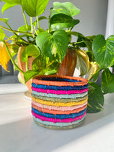 Load image into Gallery viewer, Rainbow Basket