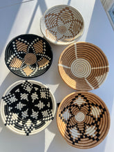 Load image into Gallery viewer, Modern Pearl Daybreak Bowl Basket