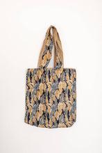 Load image into Gallery viewer, Navy Pampas Feather Everyday Tote