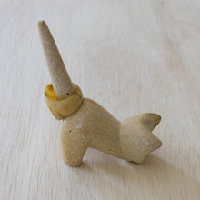 Load image into Gallery viewer, Natural Stone Kitty Ring Holder