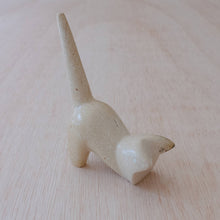 Load image into Gallery viewer, Natural Stone Kitty Ring Holder