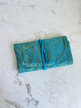 Load image into Gallery viewer, Jewelry Wraps - Sari Jewelry Wrap