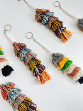 Load image into Gallery viewer, Tote Tassle - Andean Tote Tassles