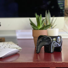 Load image into Gallery viewer, Soapstone - Elephant Soapstone Tea Light - Black