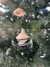 Load image into Gallery viewer, Miniature Basket Ornament
