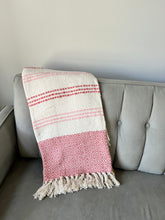 Load image into Gallery viewer, Taara Recycled Cotton Throw

