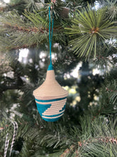 Load image into Gallery viewer, Miniature Basket Ornament
