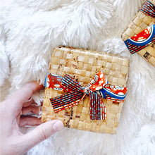 Load image into Gallery viewer, Mini Bird Trio Ornament Gift Set
