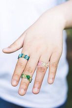 Load image into Gallery viewer, Beaded Flower Ring
