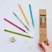 Load image into Gallery viewer, Home Accents - Recycled Newspaper Pencil Set
