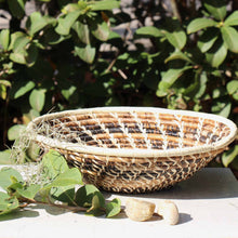 Load image into Gallery viewer, Home - Natural Spiral Woven Sisal Basket
